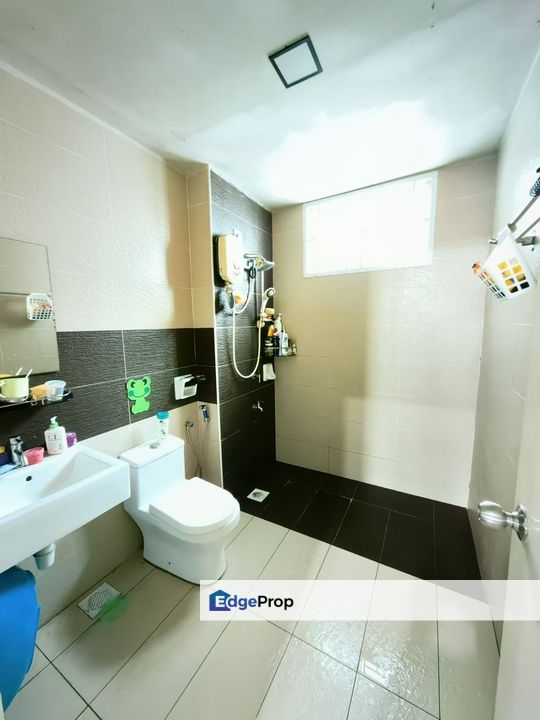 Perling Heights Apartment  @ Taman Perling, Big Type Layout, Corner Lot , Johor, Johor Bahru