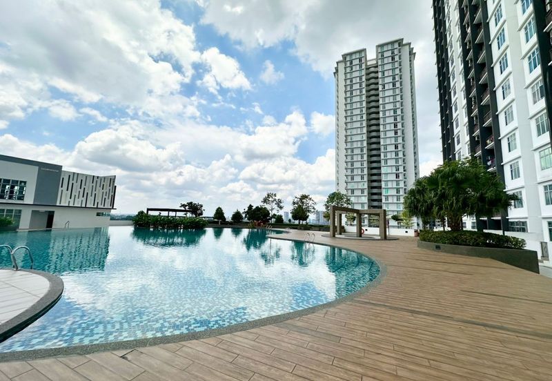 SKS Habitat Apartment, Larkin