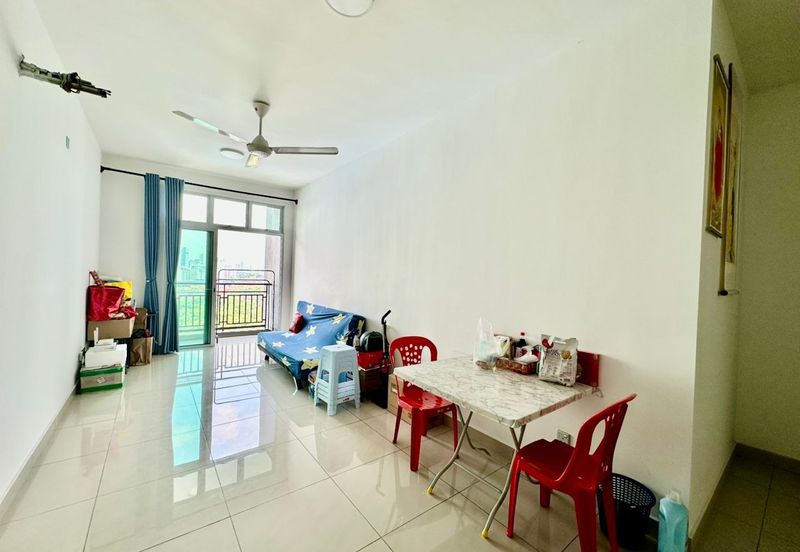 SKS Habitat Apartment, Larkin