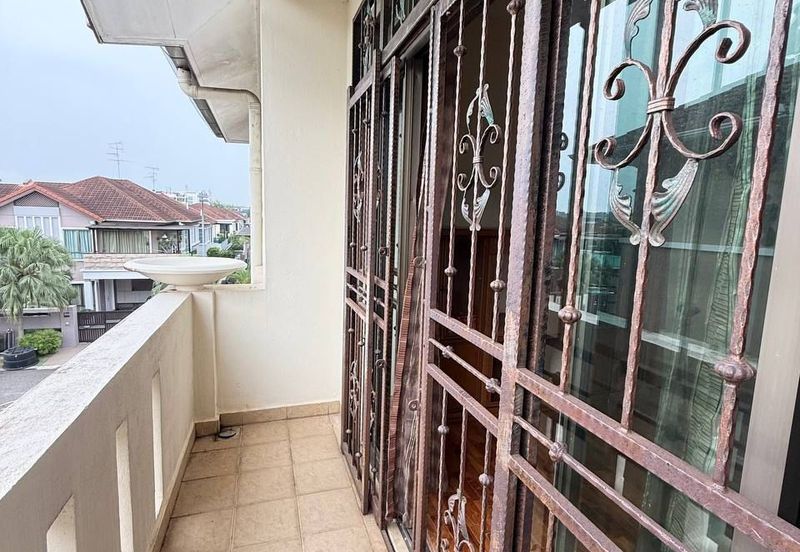 Taman Austin Heights