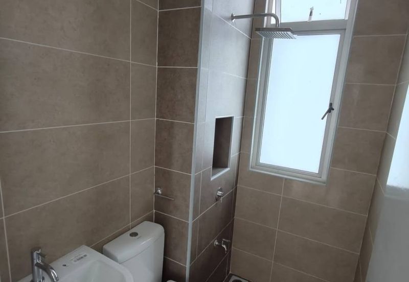 D'Lagoon, Taman Seri Austin