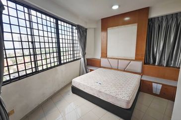 Aloha Tower Condominium