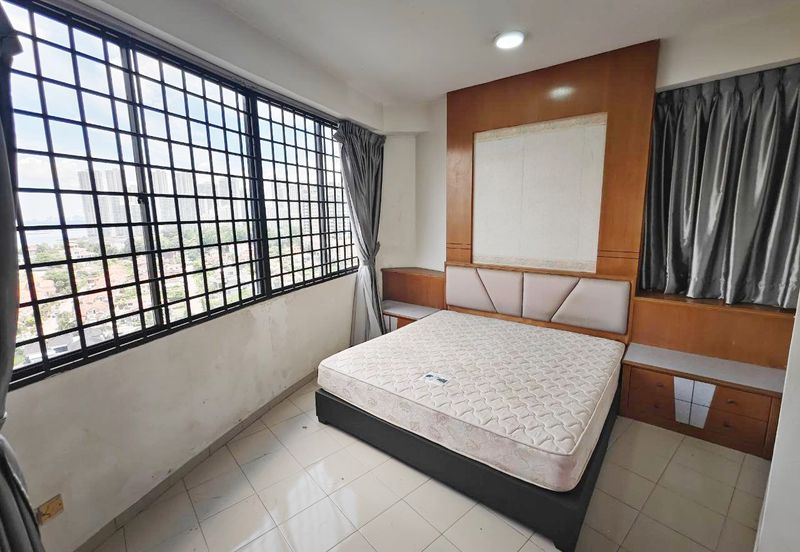 Aloha Tower Condominium