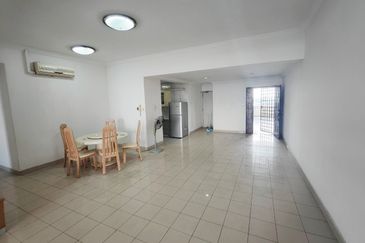 Aloha Tower Condominium