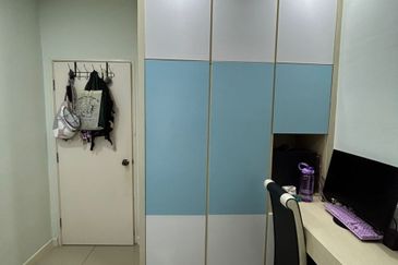 Dedaun Hijau (Greenfield Regency)