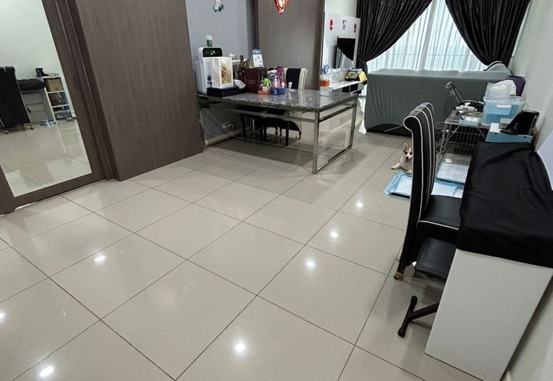 Dedaun Hijau (Greenfield Regency)