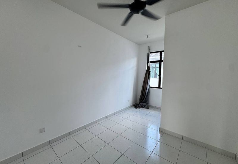 Dahlia @ Taman Seri Austin, Johor Bahru, Unblock View