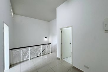 Dahlia @ Taman Seri Austin, Johor Bahru, Unblock View