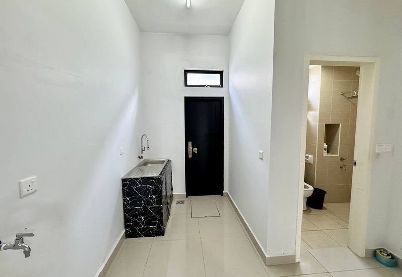 Dahlia @ Taman Seri Austin, Johor Bahru, Unblock View