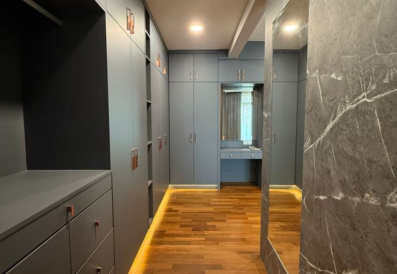 Sutera One @ Taman Sutera Utama, Skudai, 3 Storey Semi Detached For Sale,.Fully Renovated, Fully Furnish 