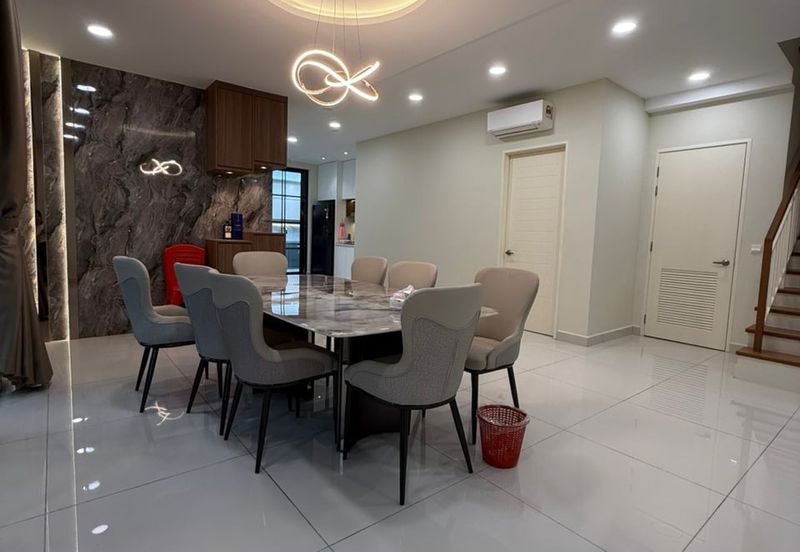 Sutera One @ Taman Sutera Utama, Skudai, 3 Storey Semi Detached For Sale,.Fully Renovated, Fully Furnish 