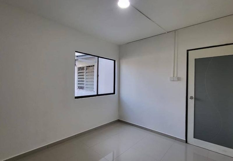 Flat Bandar Selesa Jaya