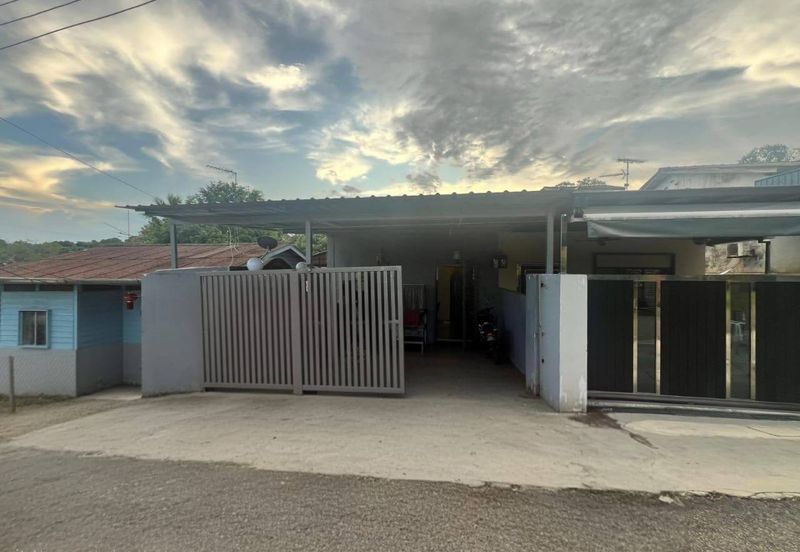 Kampung Poh Chee Leng