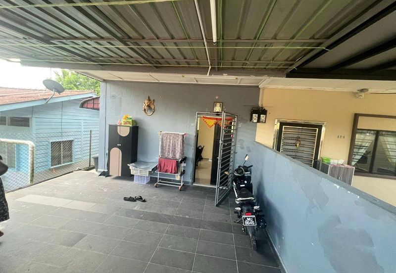 Kampung Poh Chee Leng