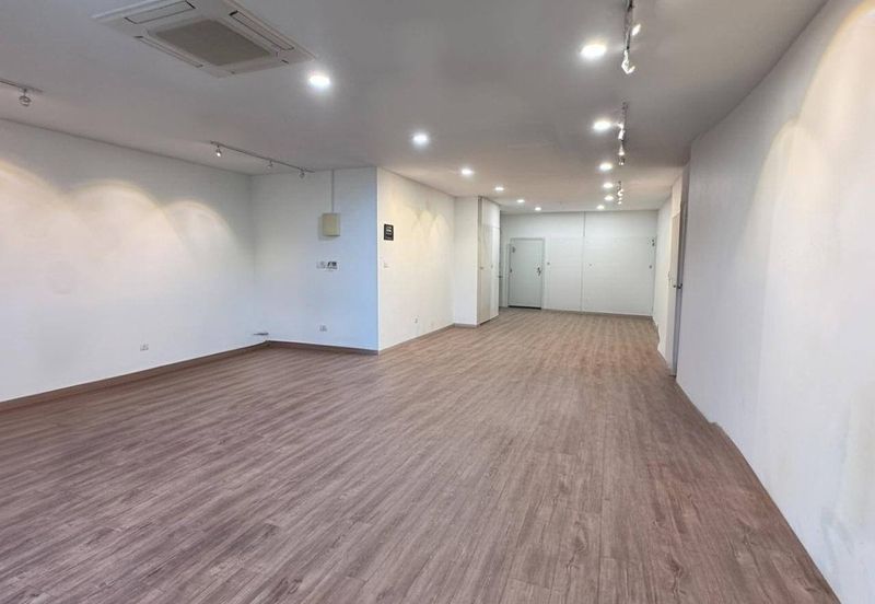 Taman Mount Austin @ 1st Floor Shoplot For Rent 