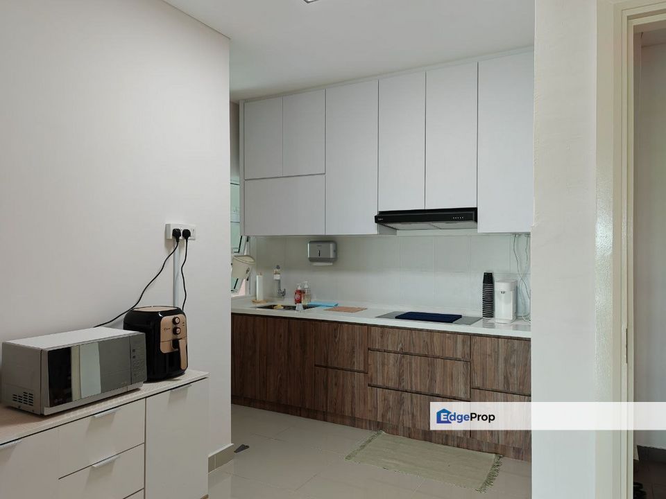 1 Medini Residence @ Medini, 3 Bedder, Renovation Unit , Johor, Nusajaya