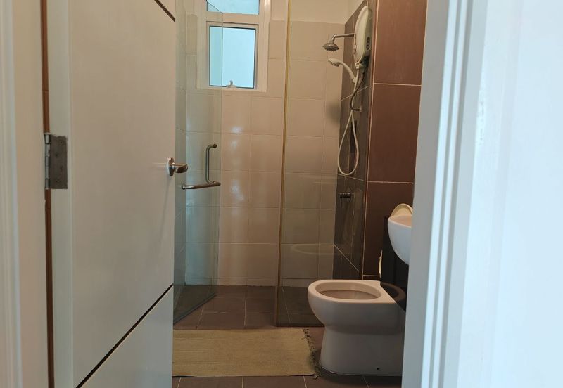 1Medini & Medini Signature