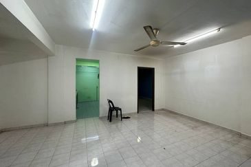 Pangsapuri Sri Intan, Bandar Baru Seri Alam