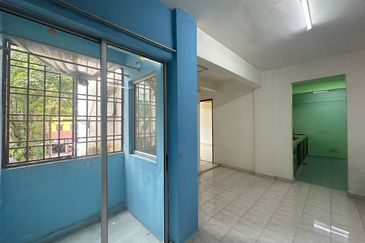 Pangsapuri Sri Intan, Bandar Baru Seri Alam