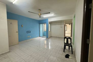 Pangsapuri Sri Intan, Bandar Baru Seri Alam