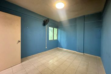 Pangsapuri Sri Intan, Bandar Baru Seri Alam