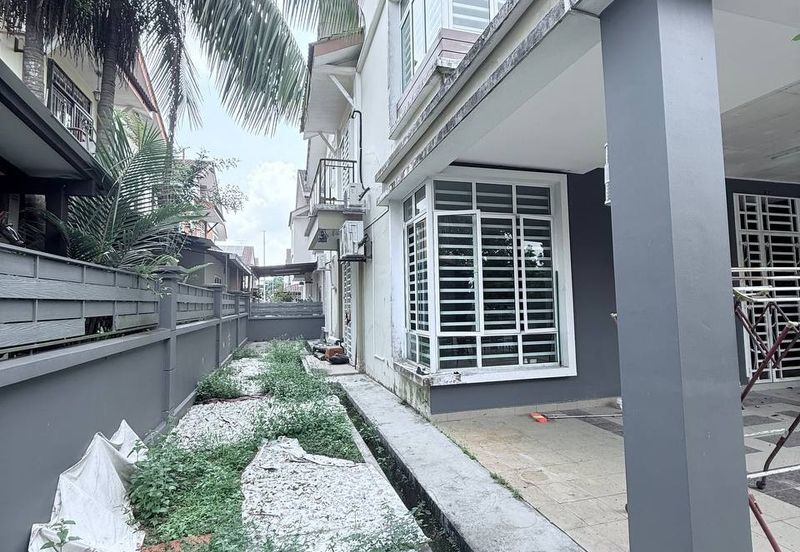 Seri Austin East Zone