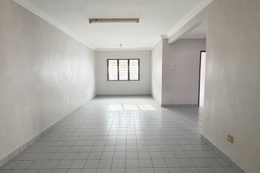 Rumah Pangsa Permas Jaya