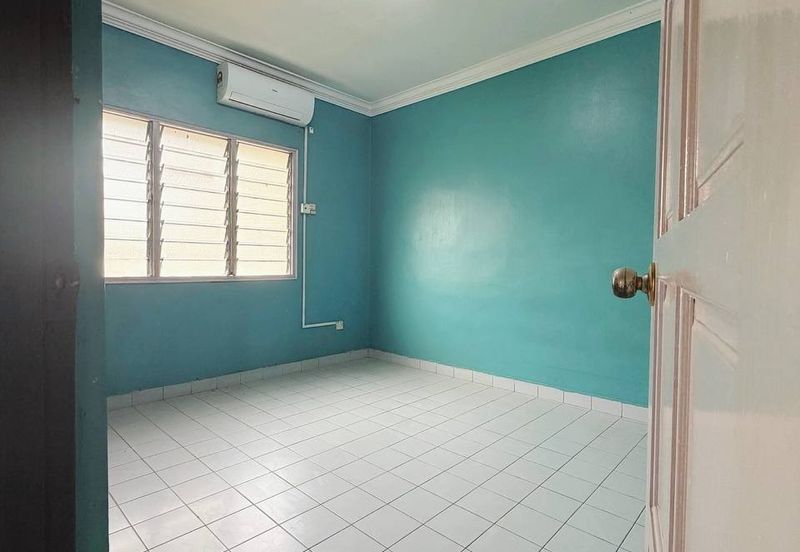 Rumah Pangsa Permas Jaya