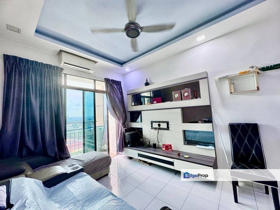 Jentayu Residency @ Tampoi, Renovated, 2 Parking Lots , Johor, Tampoi