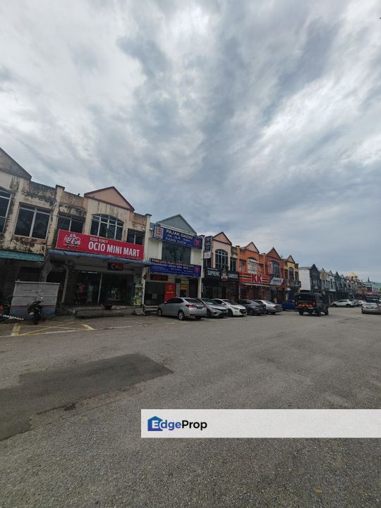 Taman Pulai Utama, Taman University, Facing Main Road , Johor, Skudai