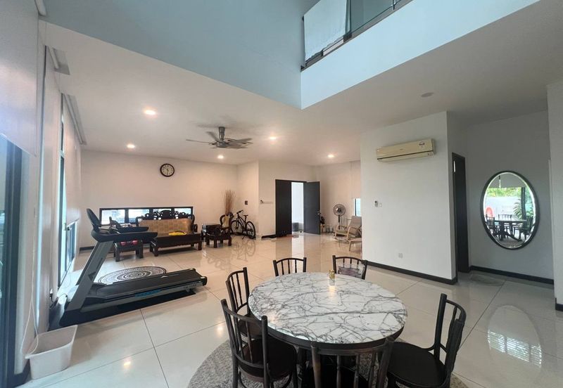 The Straits View Residences