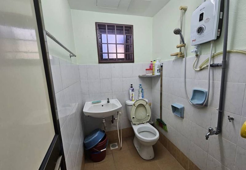 Lily & Jasmine Apartment