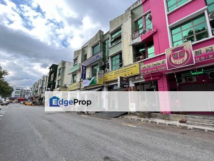 Taman Desa Cemerlang, Ulu Tiram, Facing Main Road, Accepted Foreigner Hostel , Johor, Ulu Tiram