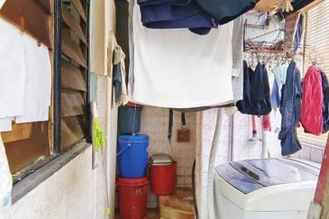 Flat Taman Ungku Tun Aminah