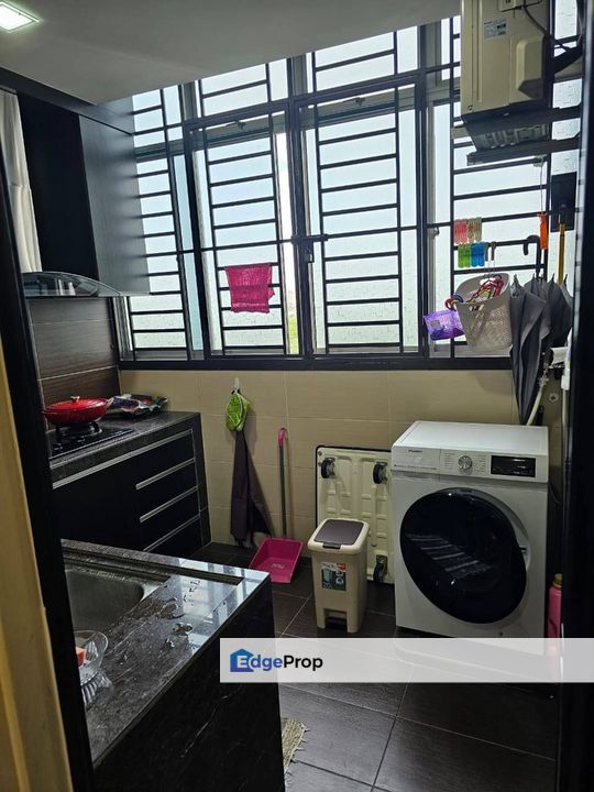 Kipark Apartment @ Tampoi, Fully Furnish, 2 Parking Lots, Fully Renovated, Johor, Tampoi