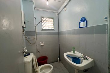 Mon Glori, , Bandar Baru Permas Jaya