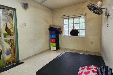 Lily & Jasmine Apartment