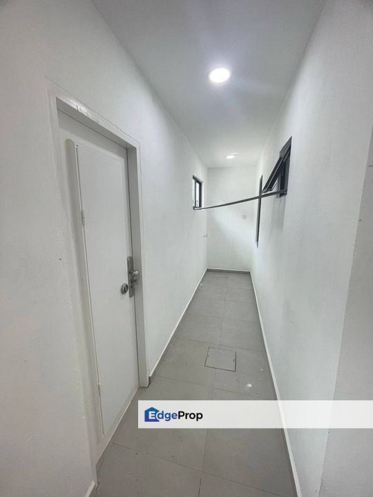 Taman Skudai Baru, Skudai, Double Storey Terrace For Sale Renovated unit, Unblock View , Johor, Skudai