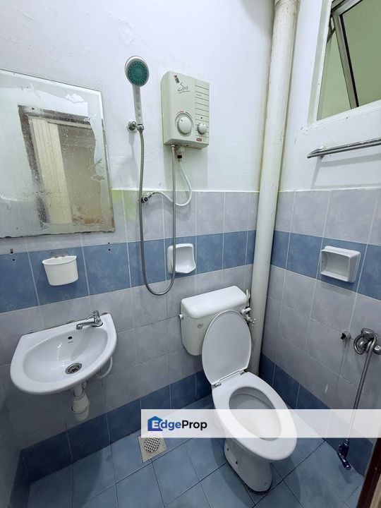 Taman Bestari Indah @ Ulu Tiram, 2 Storey Medium Cost For Sale Good Condition,Full Loan , Johor, Ulu Tiram