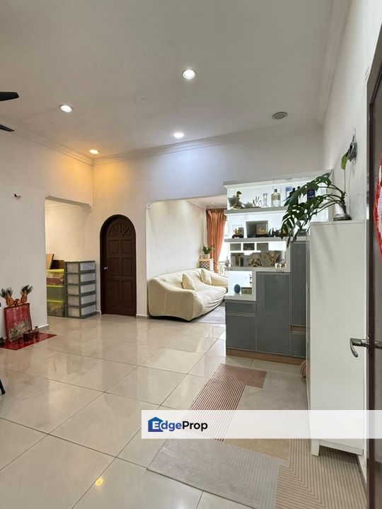 Putri Ria Apartment @ Megah Ria, Apartment For Sale Fully Renovated Unit , Johor, Masai