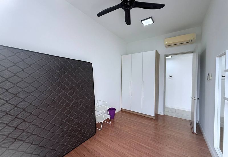 The WaterEdge Apartments