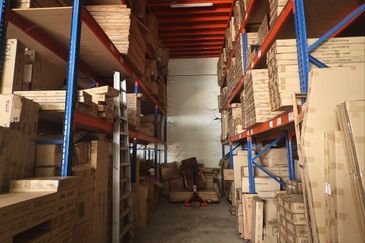 Tampoi Enterperneurs Park, Kawasan Perindustrian Kempas 