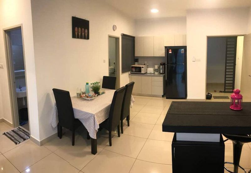 Aliff Avenue @ Tampoi, 2 Bed 2 Batb with big Balcony 