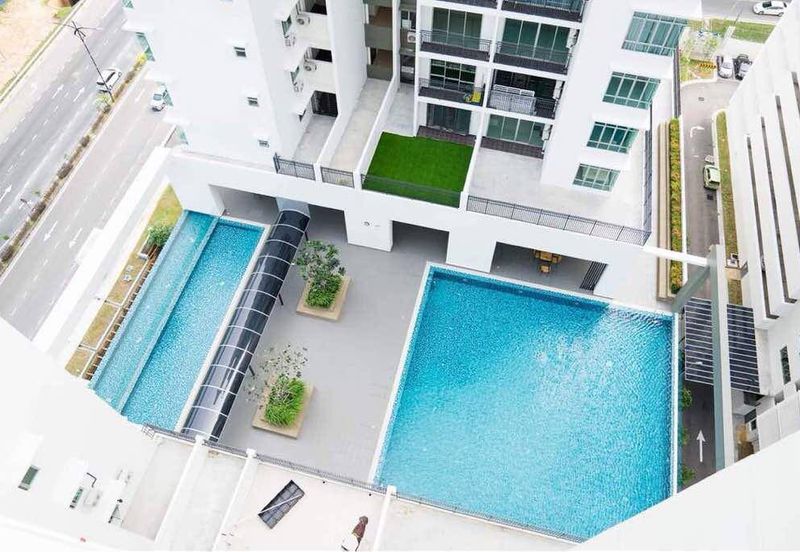 Aliff Avenue @ Tampoi, 2 Bed 2 Batb with big Balcony 