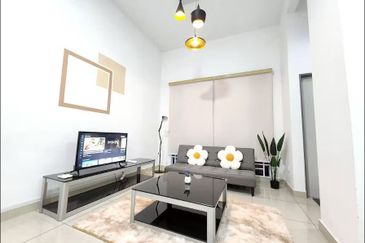 MANHATTAN @ Austin Heights