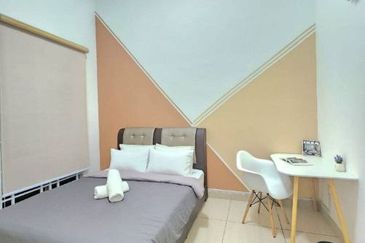 MANHATTAN @ Austin Heights