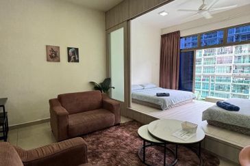 Palazio ( Pangsapuri Mayland Austin )