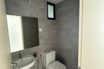 Summit @ Lagoon Residences