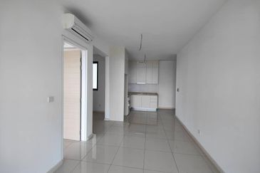 The M @ Medini Macrolink