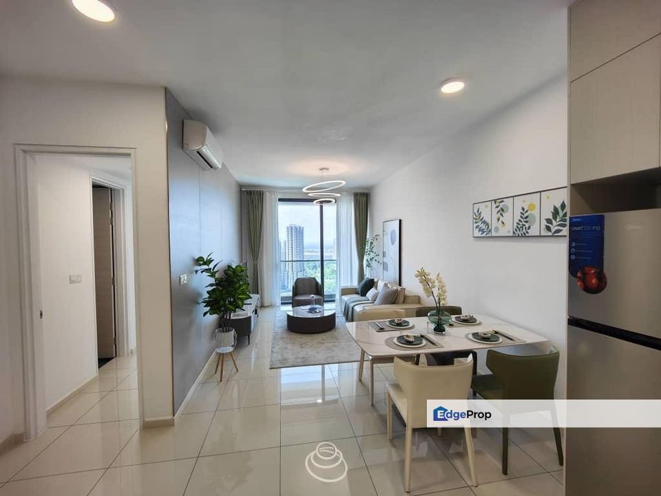 The M @ Medini Macrolink Iskandar Puteri Condo For Sale Foreigner Can Buy , Johor, 
